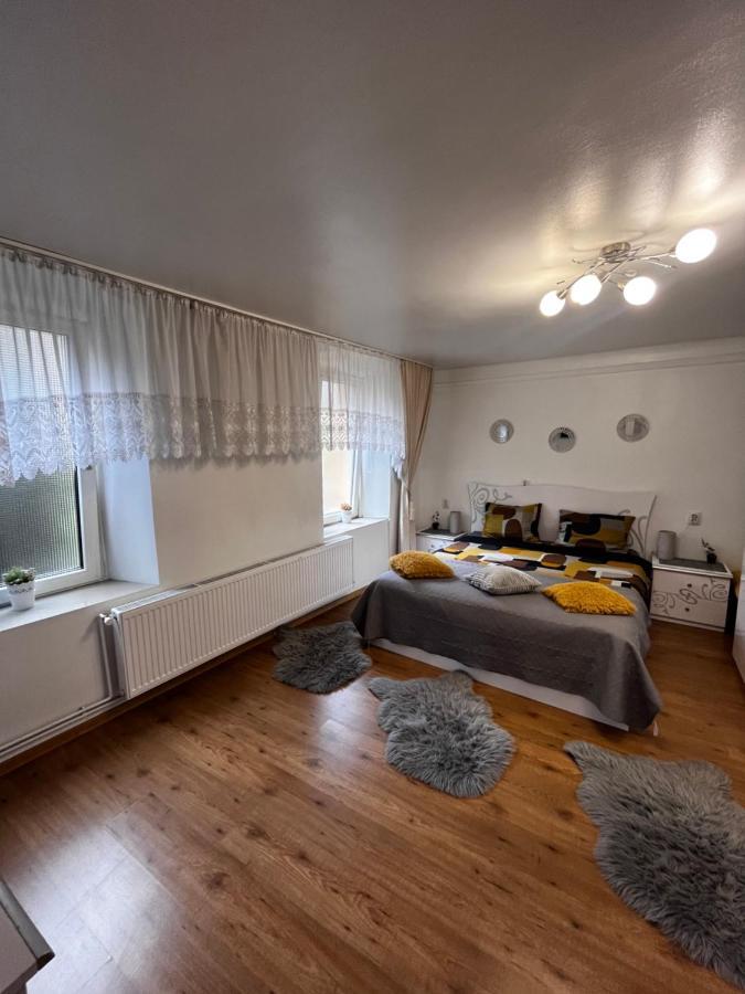 Color Home Hermannstadt 1 Sibiu Exterior foto