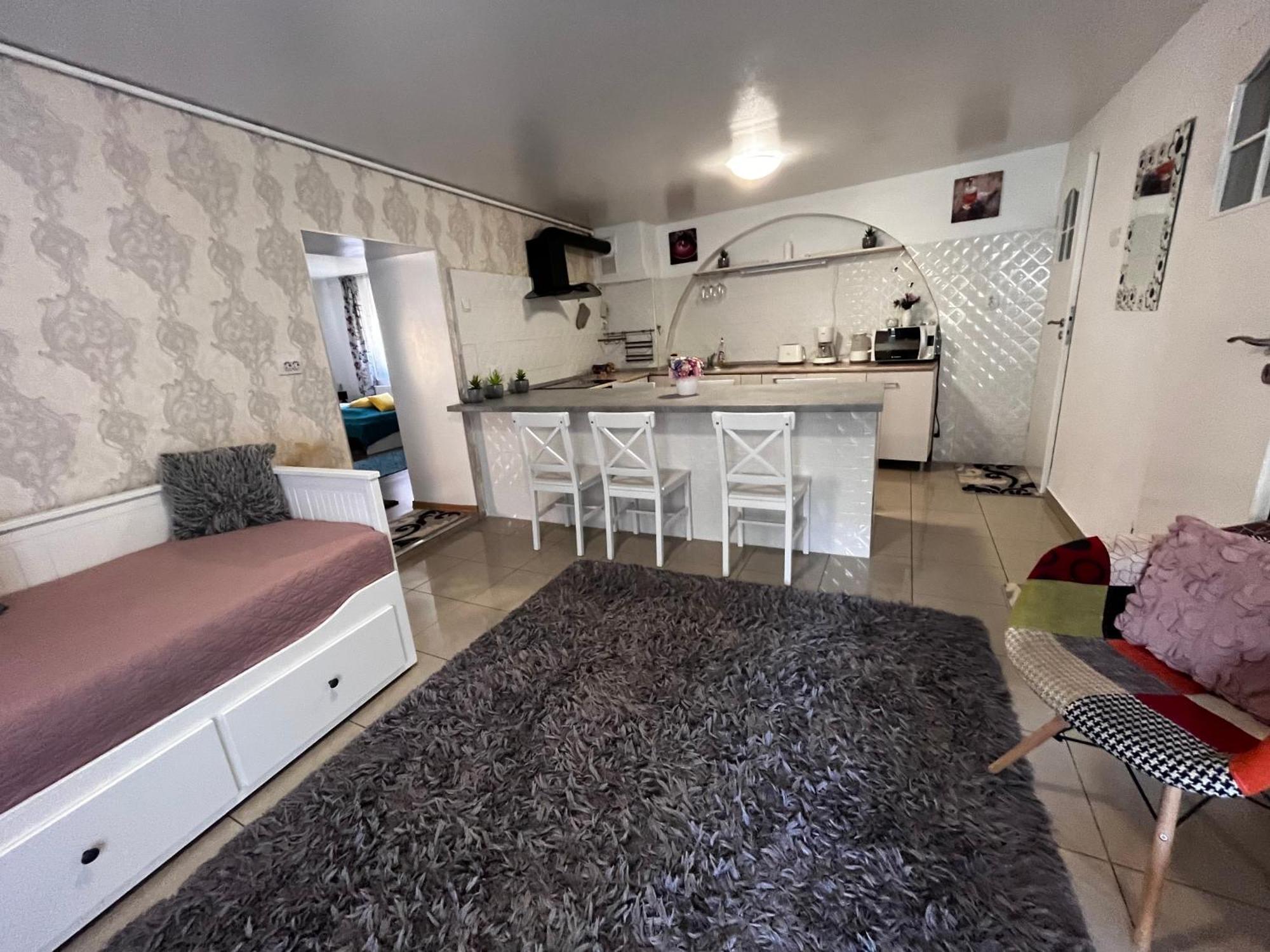 Color Home Hermannstadt 1 Sibiu Exterior foto